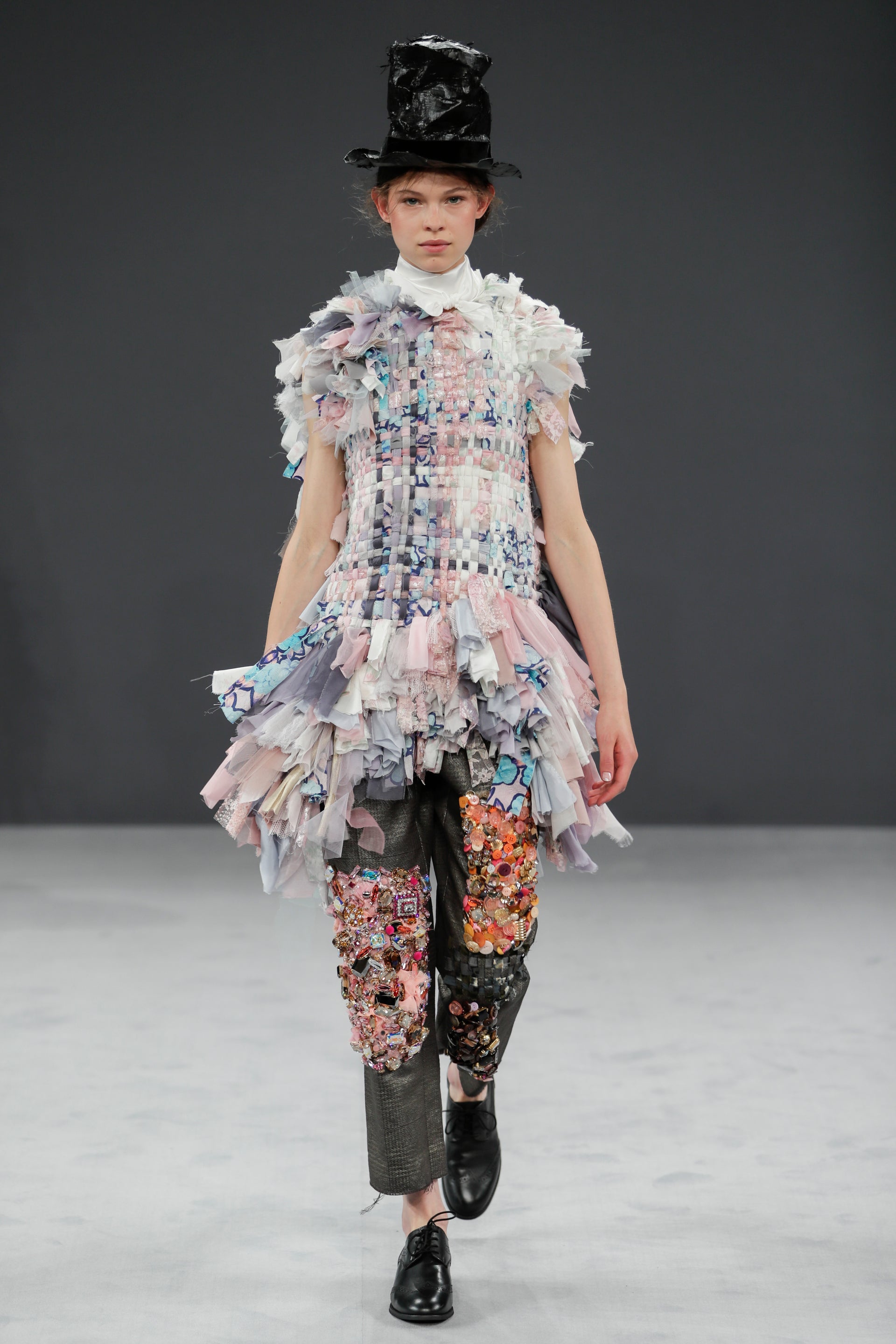 viktor rolf website fashion images