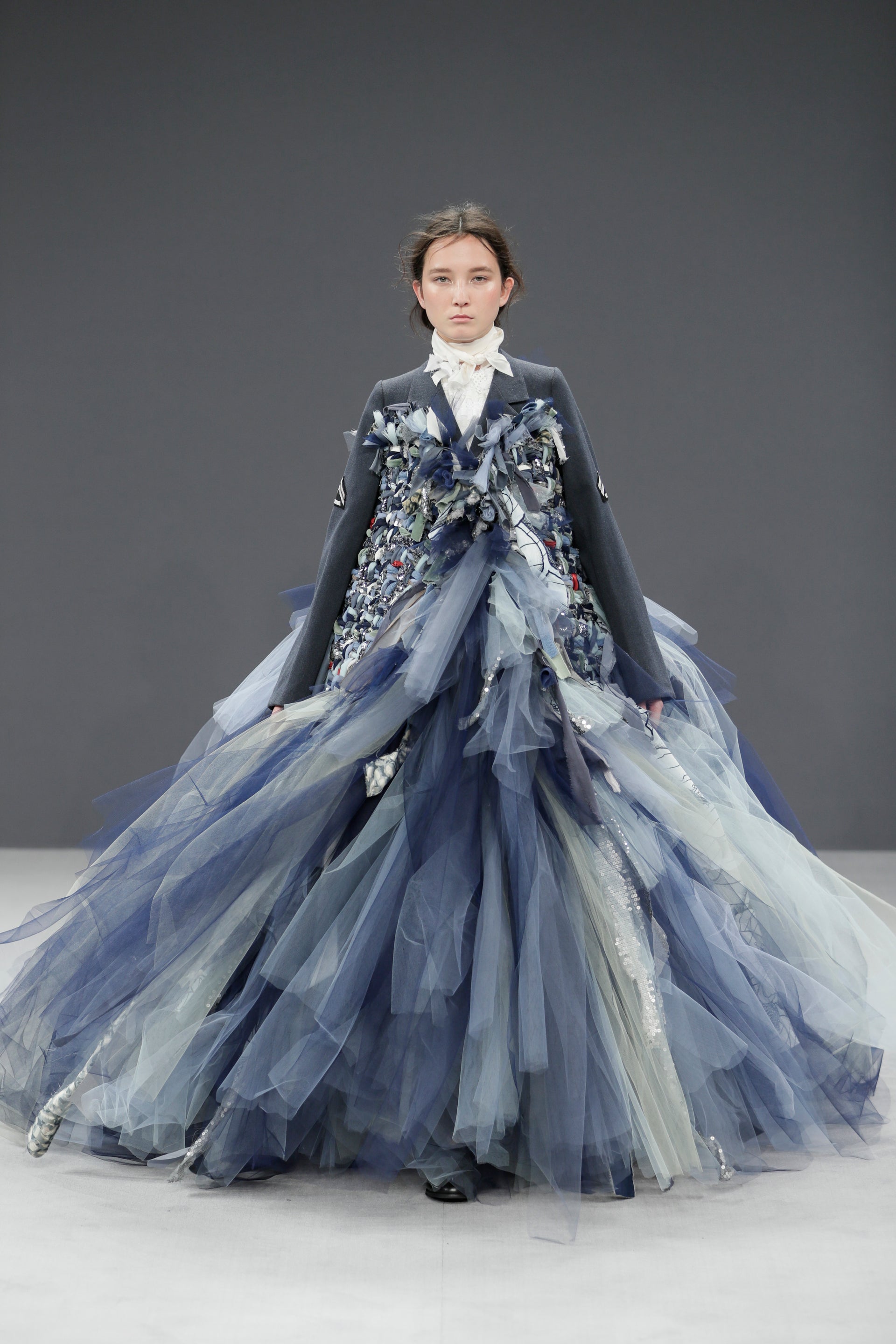 viktor rolf website fashion images