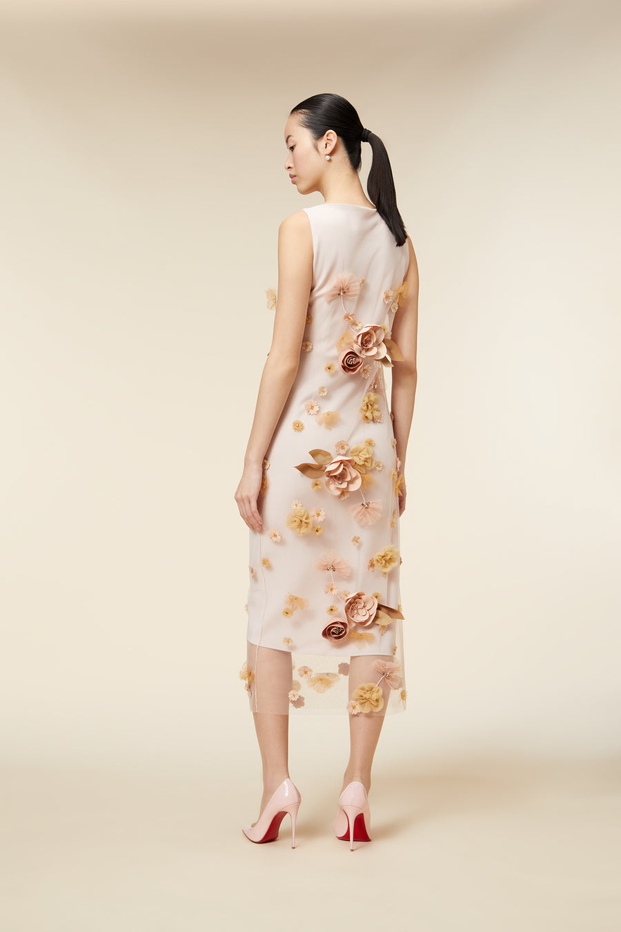 FLORAL EMBROIDERY MIDI DRESS